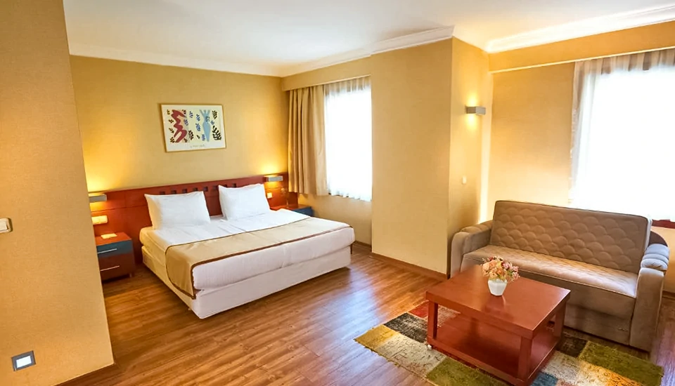 هتل فرونيا استانبول